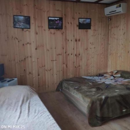 Ковчег Lidzava Luaran gambar